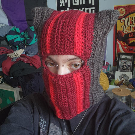 tøp mask-to-beanie